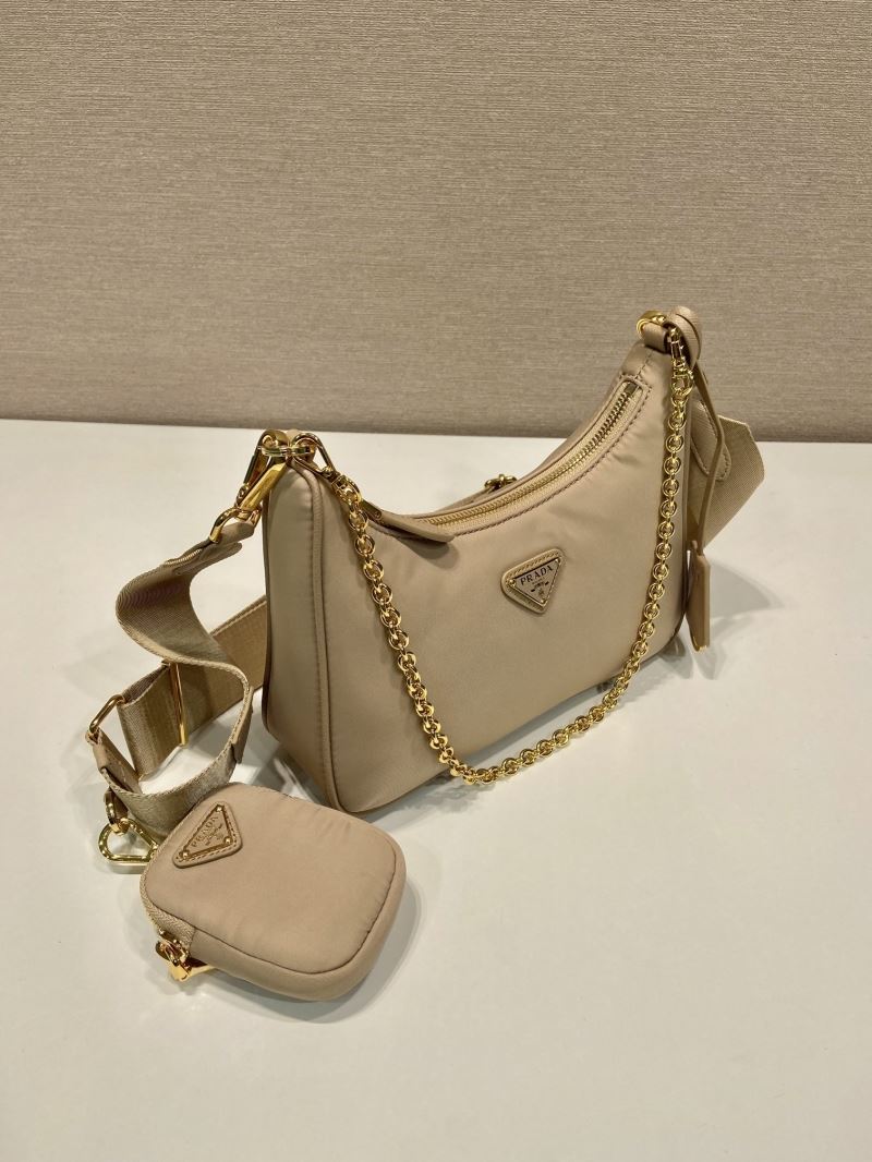 Pra*a hobo bags